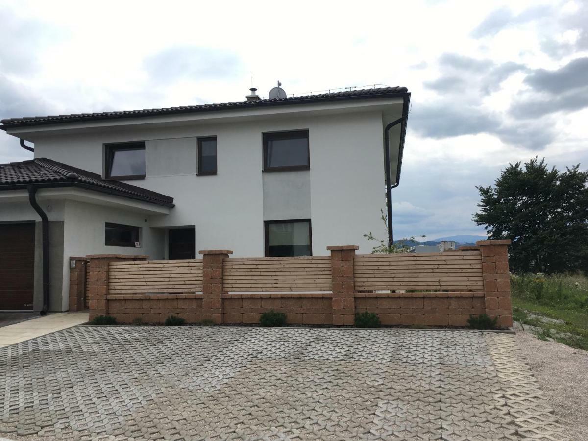 Appartamento Privát Poprad Esterno foto
